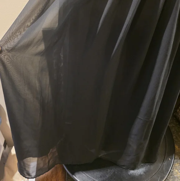 Adrianna Papell Black Sleeveless Scalloped V-Neck Midi Dress. Sz 16.  NWT - Picture 3 of 9